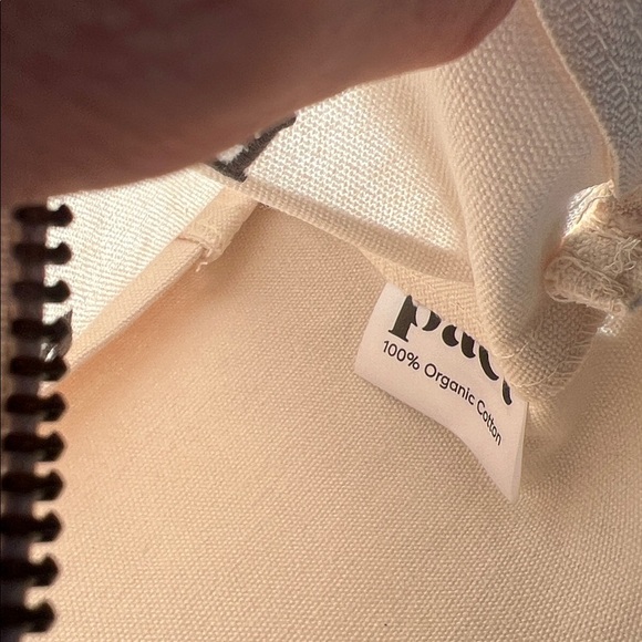 NEW without tags. Pact Going Places Travel Pouch 3-Pack - 100% organic cotton - Picture 4 of 4